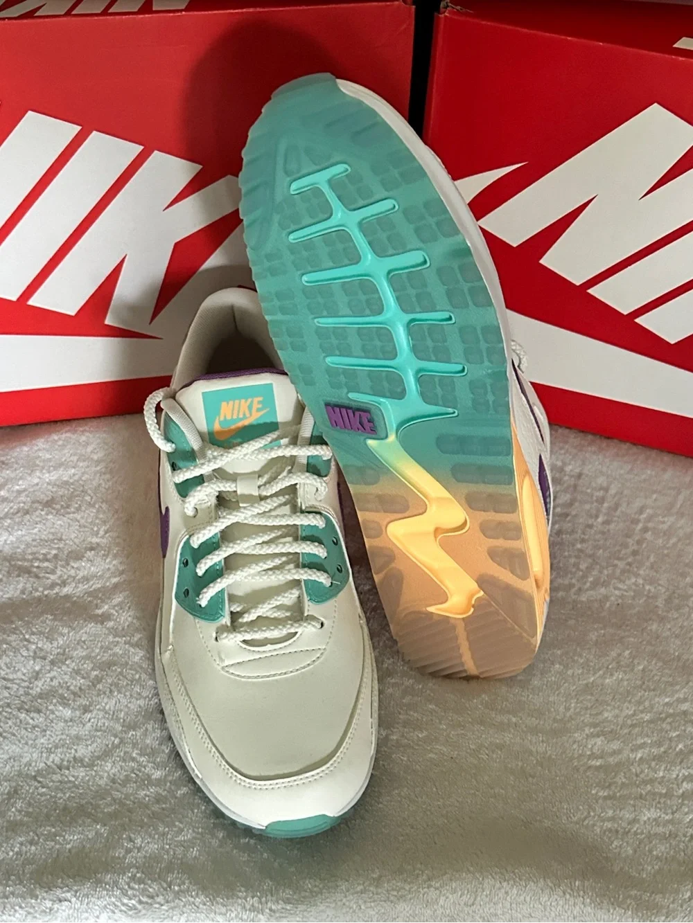 Nike Air Max 90 Golf NRG 'Torrey Pines' (2020) - Picture 4 of 4